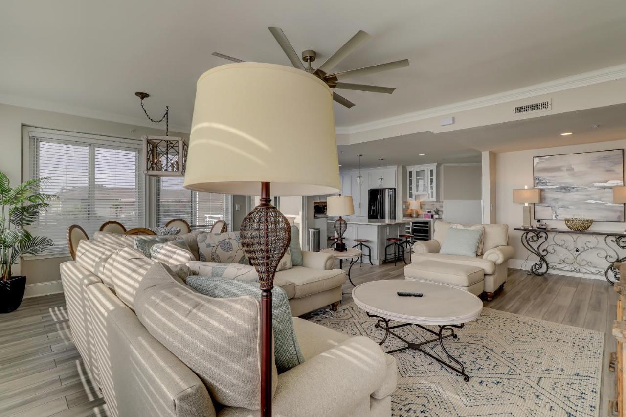 Seacrest Apartment